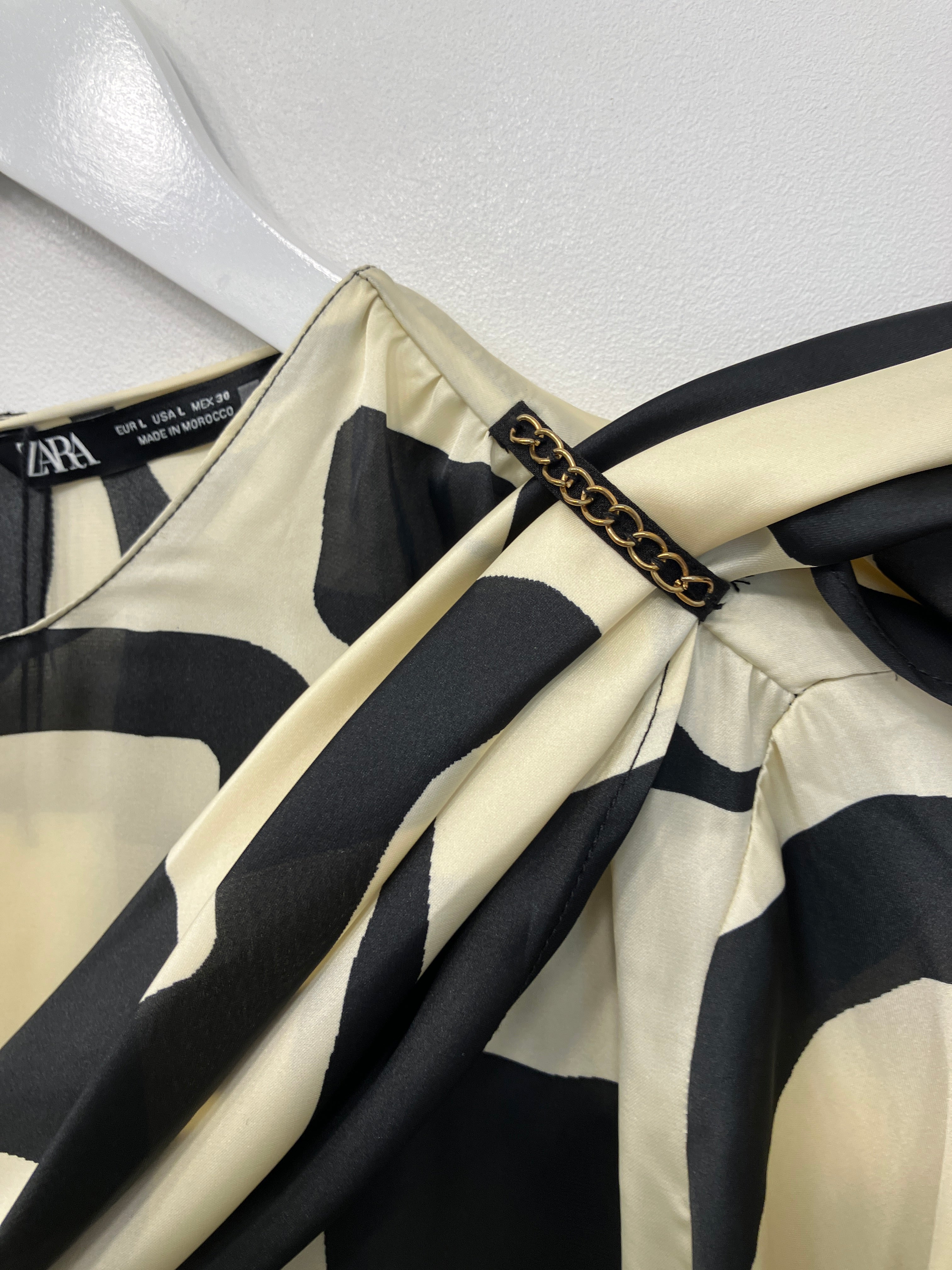Zara Bluse